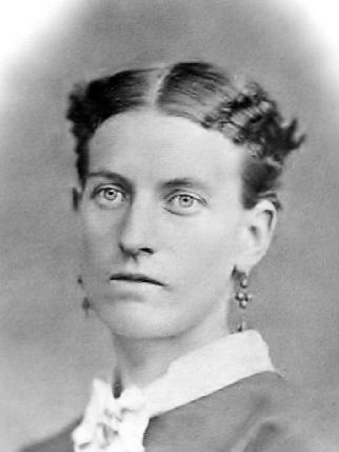 Clara Luisa Cottle (1847 - 1913) Profile